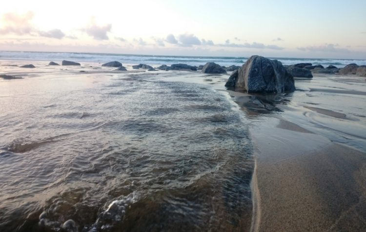 Hogh Beach by Ish - 2022 (1600 x 1200)